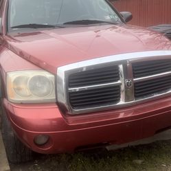 2006 Dodge Dakota
