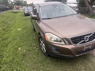 2010 Volvo XC60
