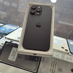 iPhone 16 Pro Max 256gb AT&T/CRICKET