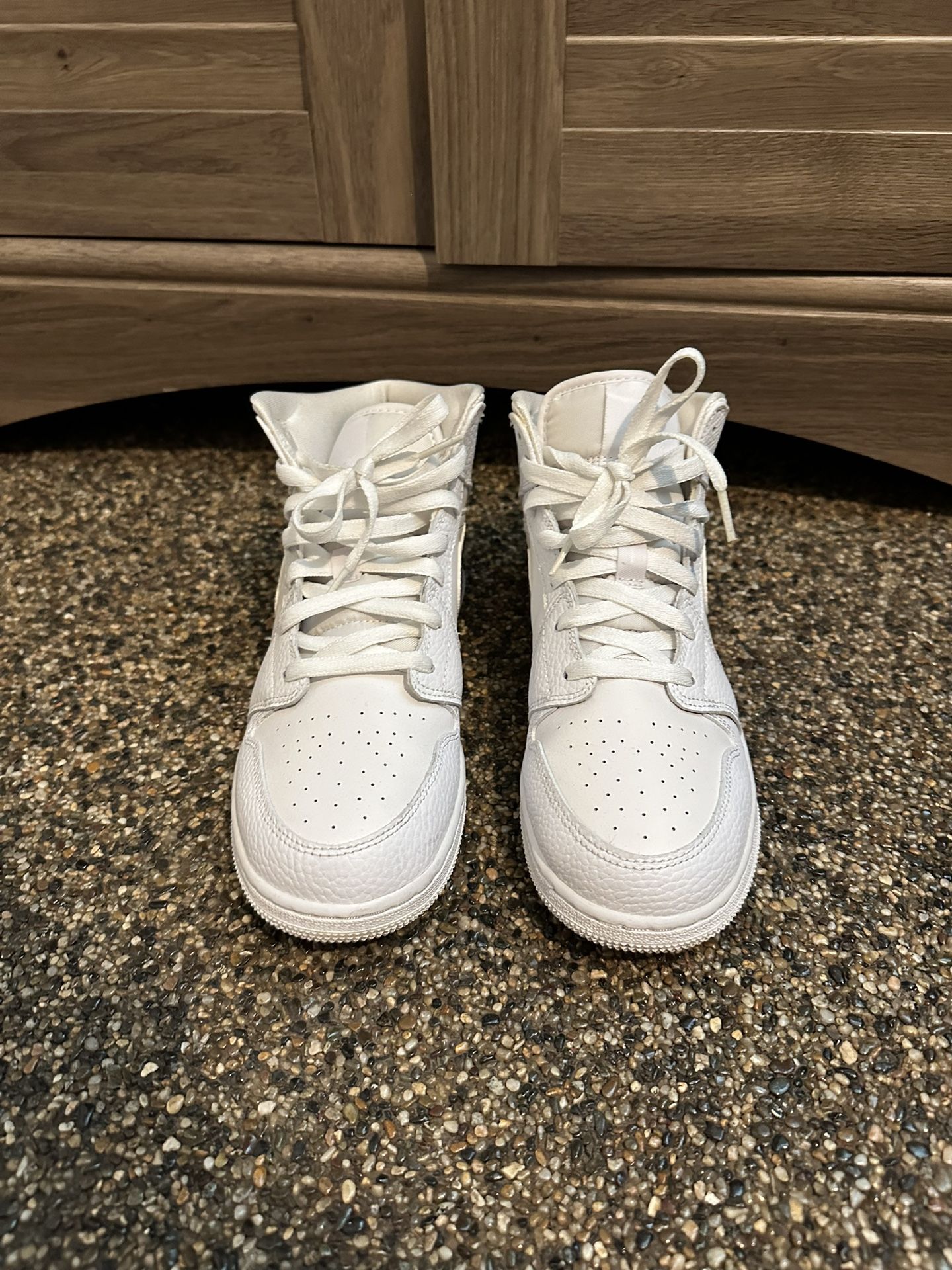 Air Jordan 1 Mid Size 7y