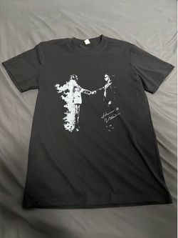 Black and white graphic T shirt