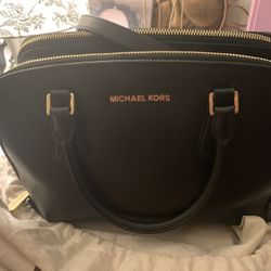 Michael kors black Medium Purse