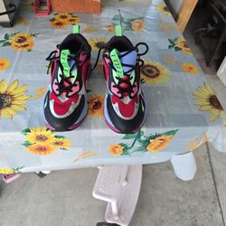 Tenis. Shoes