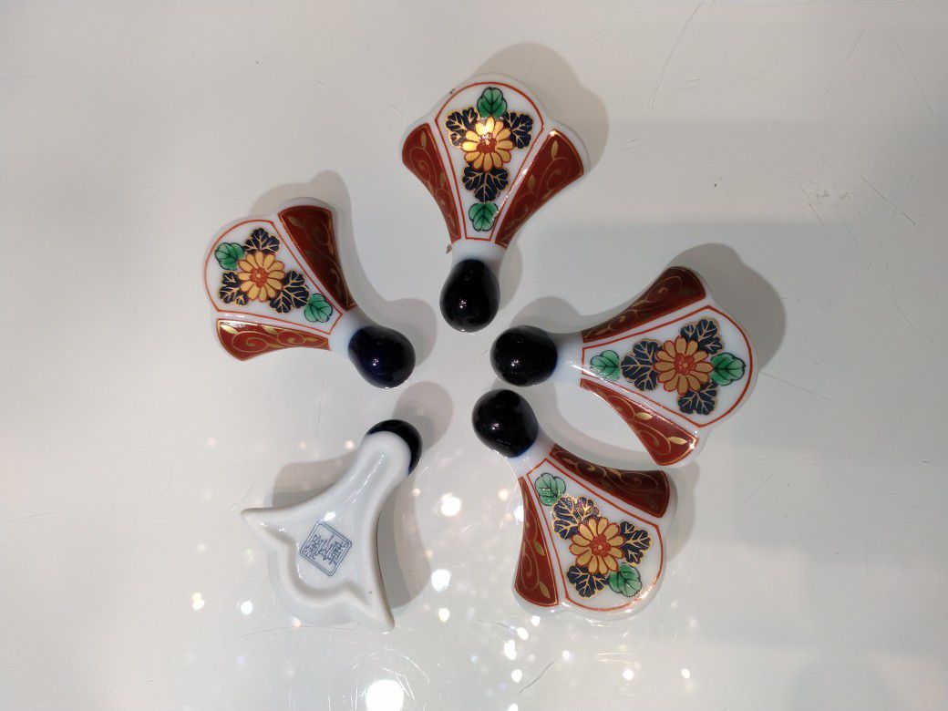 Japanese Ceramic Chopstick Rest Holder Set of 5 Made in Japan Hand Paint Flowers