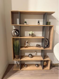5 Tier Modern Bookcase (CASH ONLY)