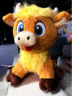 Stuff animal bull 32 inches tall