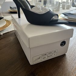 Brand New Women's Black Heels Size 7
