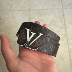 💼 Louis Vuitton Monogram LV Initiales Belt – Brown (With Box & Receipt)