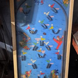 VINTAGE PINBALL GAME