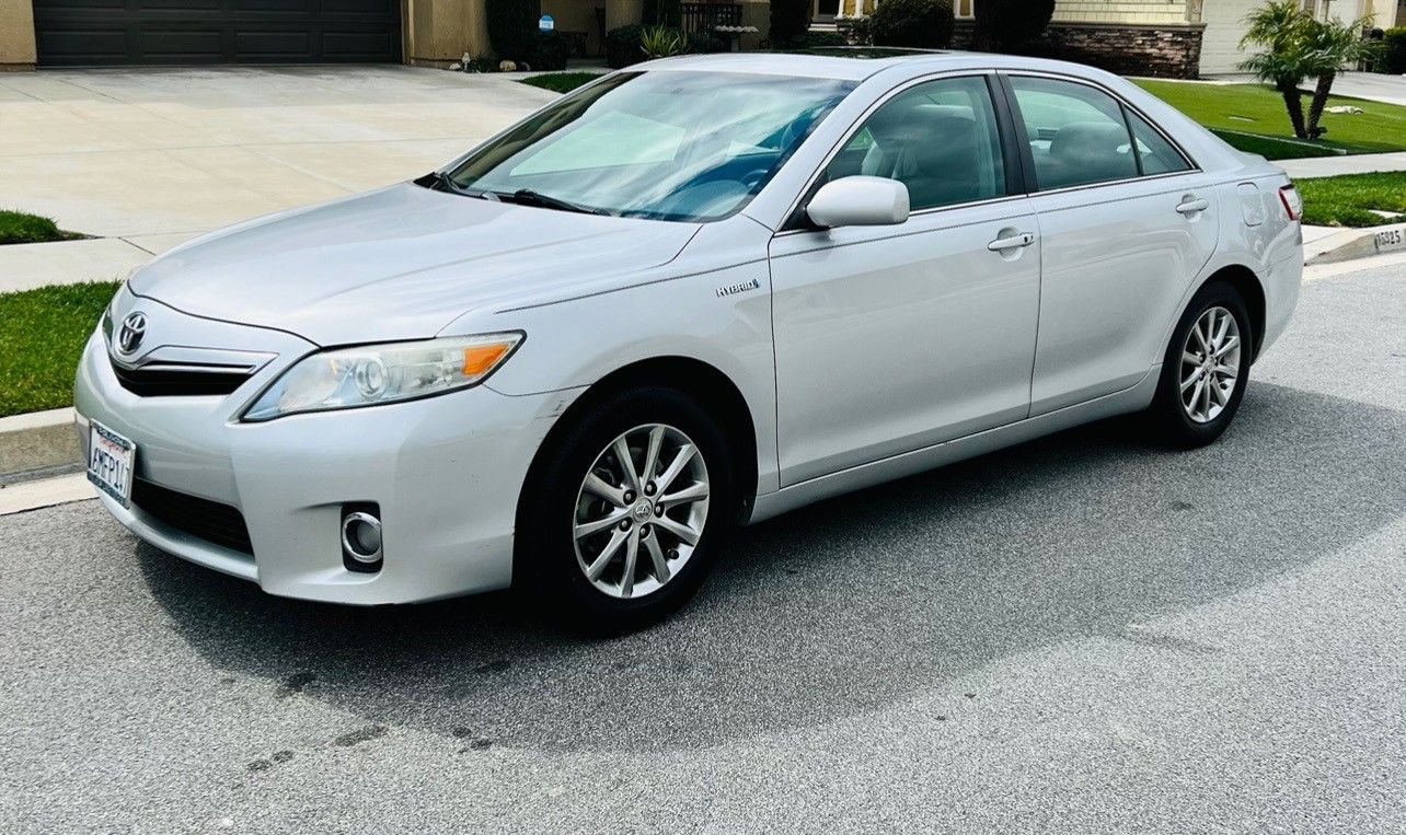 2010 Toyota Camry Hybrid