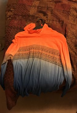Aeropostale blue and orange design long sleeve