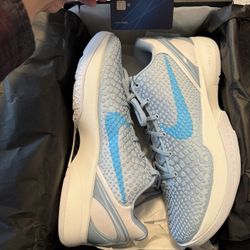 New Size 10. Kobe 6. 