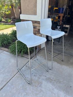 PAIR OF “IKEA” 30” HEIGHT BARSTOOLS (WHITE / CHROME)