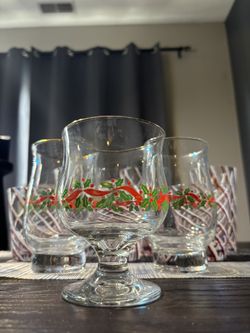 15 Piece Christmas Glass Set