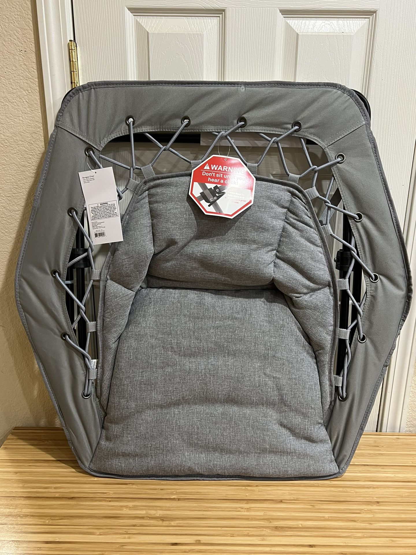 Brand New Gray Hexagon Bungee Saucer Chair Black Metal Frame 