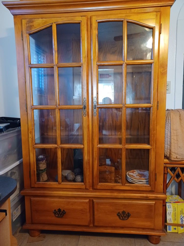 China Cabinet 