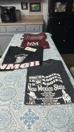 4 NMSU  NEW. Shirts size Small