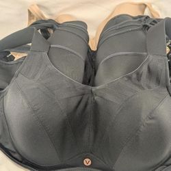 Lot of 7 bras Livi, Cacique 42DD, 46DD