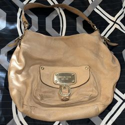 Michael Kors Women's Hobo Style Shoulder Bag In A Beige Leather Finish