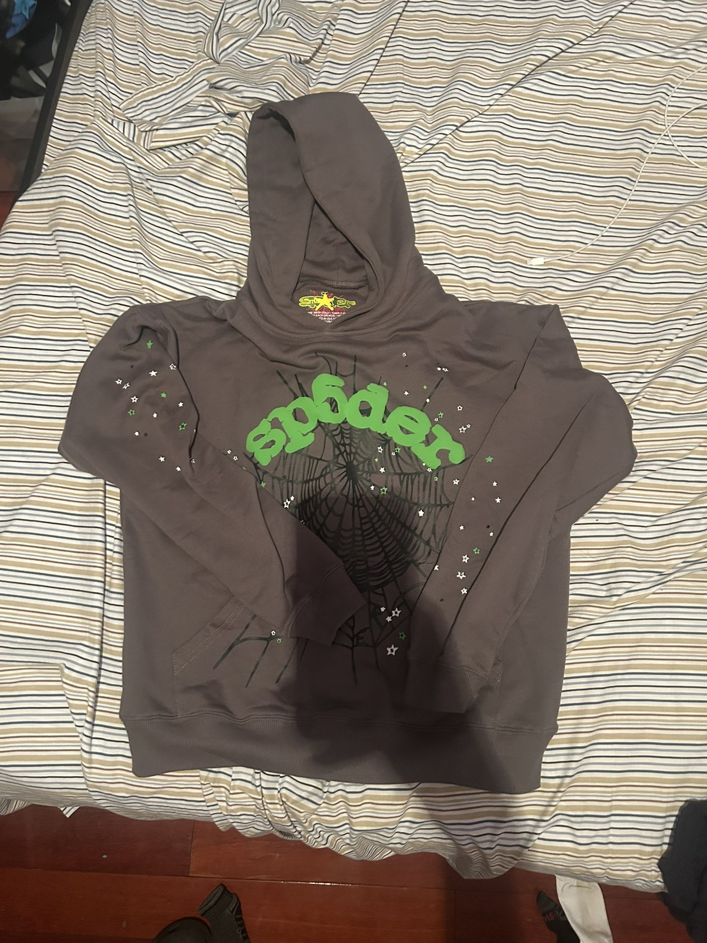 SP5DER Hoodie size small
