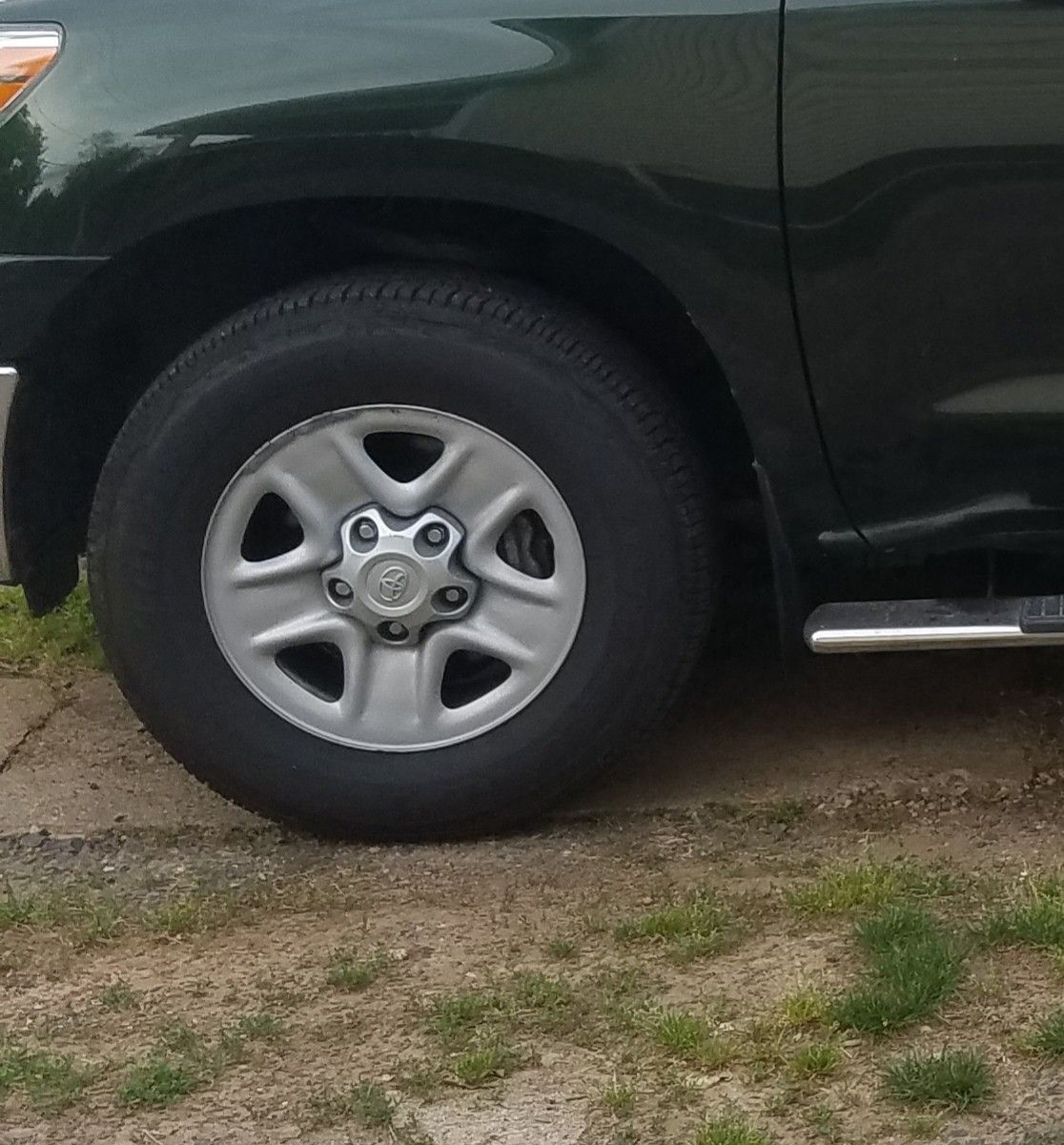 Toyota Tundra/Sequoia wheels