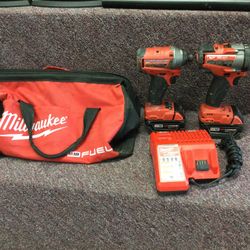 MILWAUKEE M18 FUEL BRUSHLESS CORDLESS 2-TOOL COMBO KIT 18V IMPACT DRIVER AND HAMMER DRILL