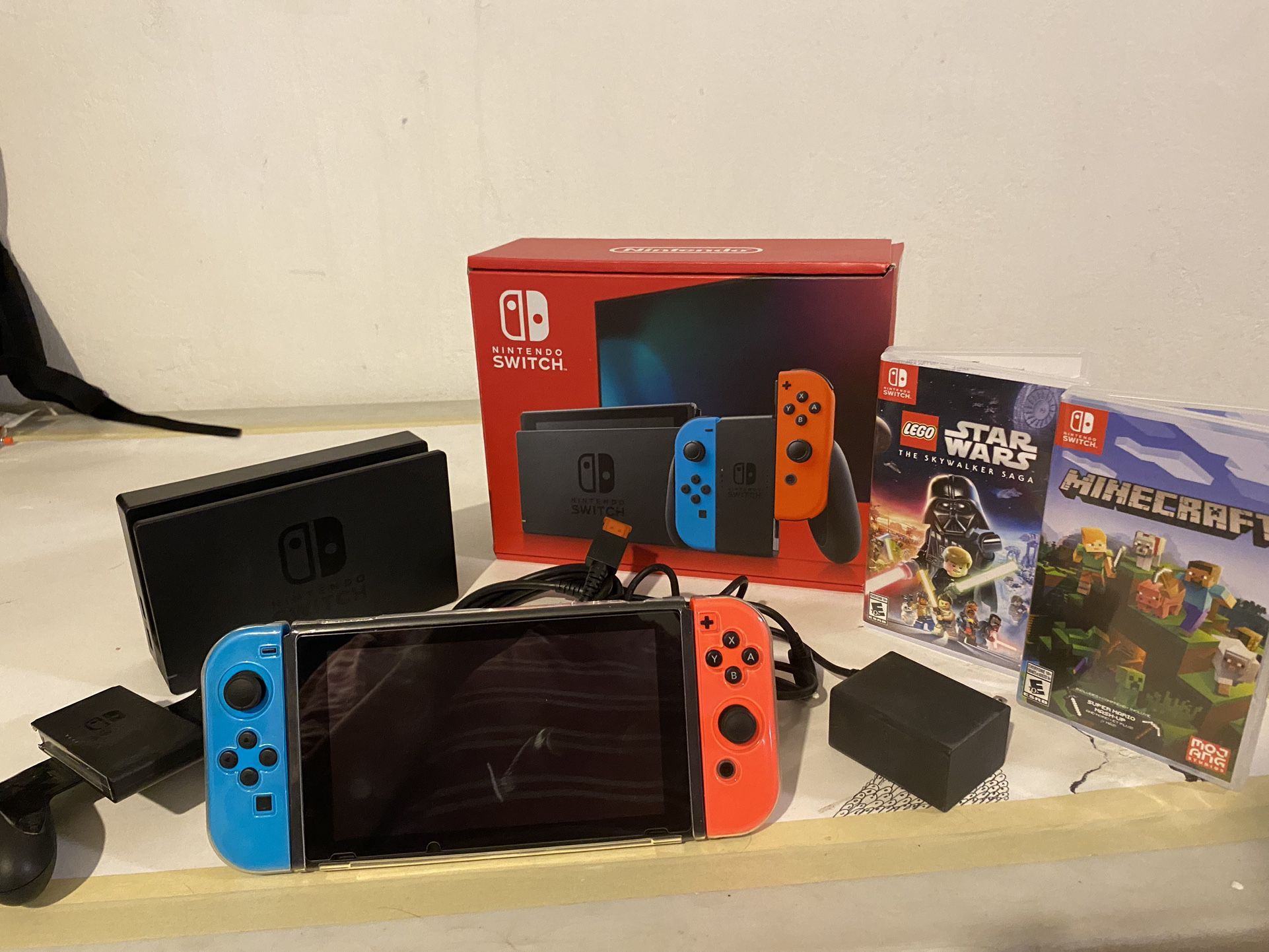 Nintendo Switch New/ Nueva!!