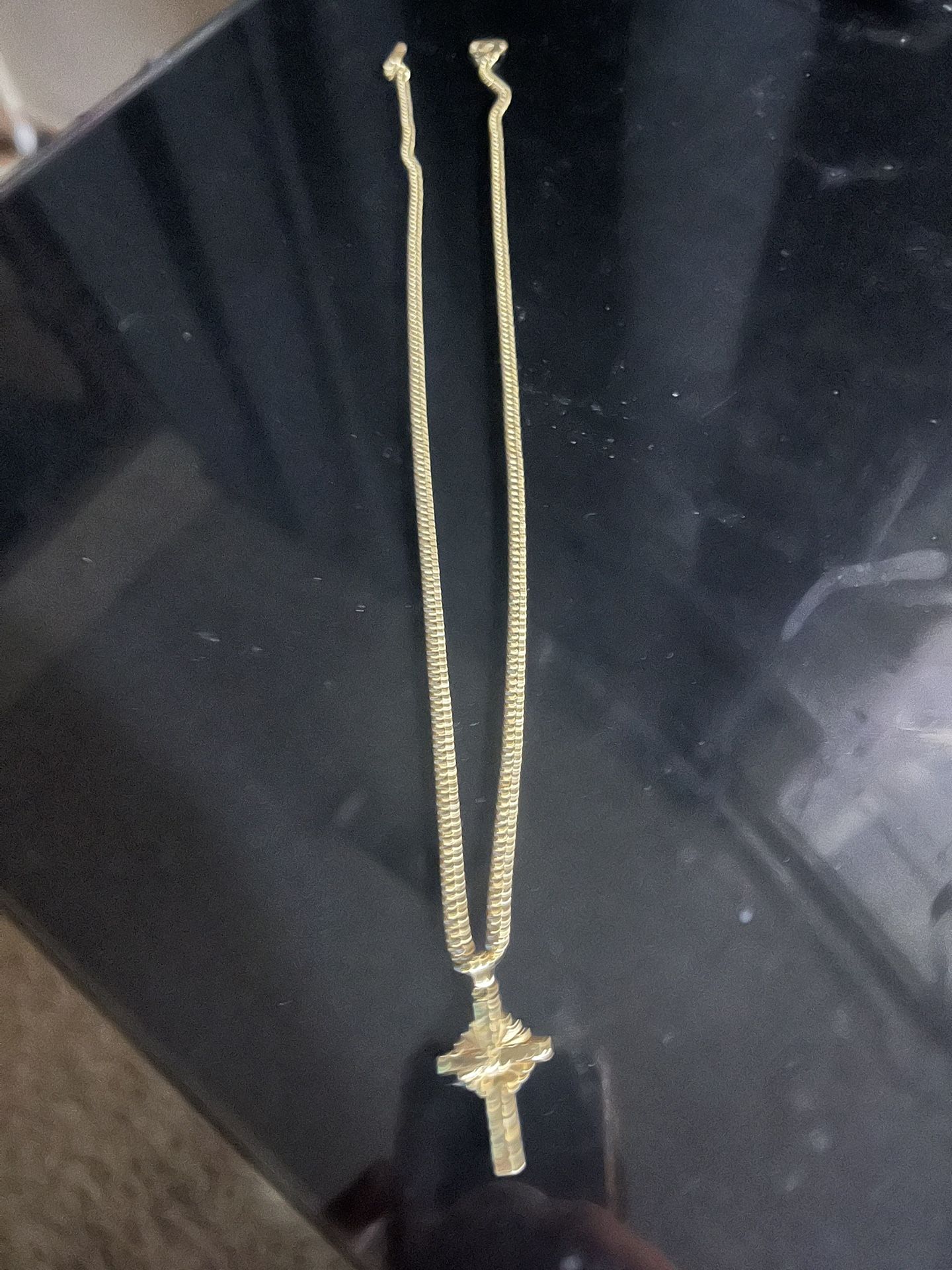 18k Gold Chain 20inch