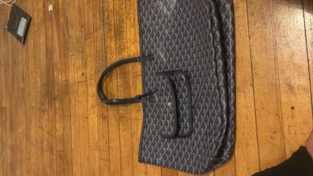 Goyard Saint Louis Tote w/ Pouch – Black