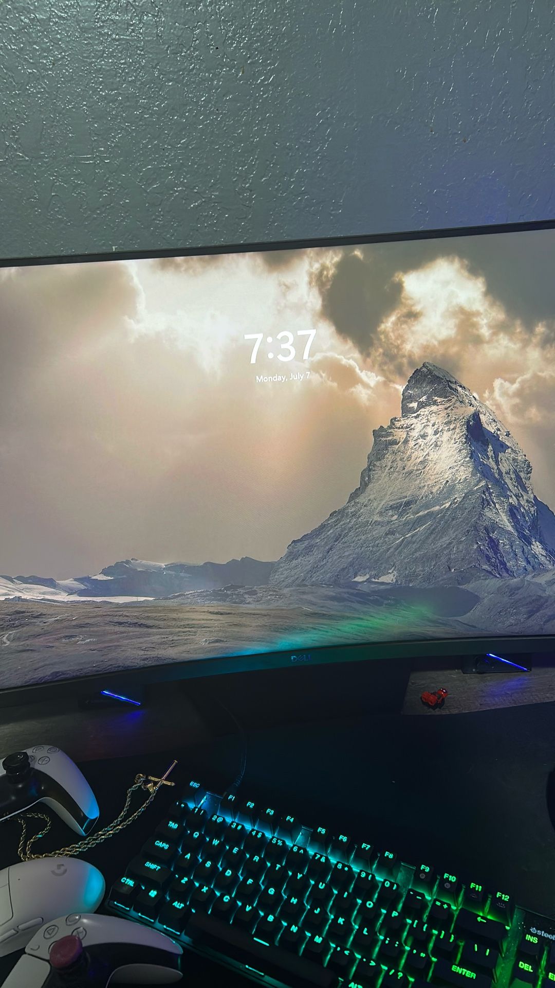 Curved Gaming Monitor 165 Hz
