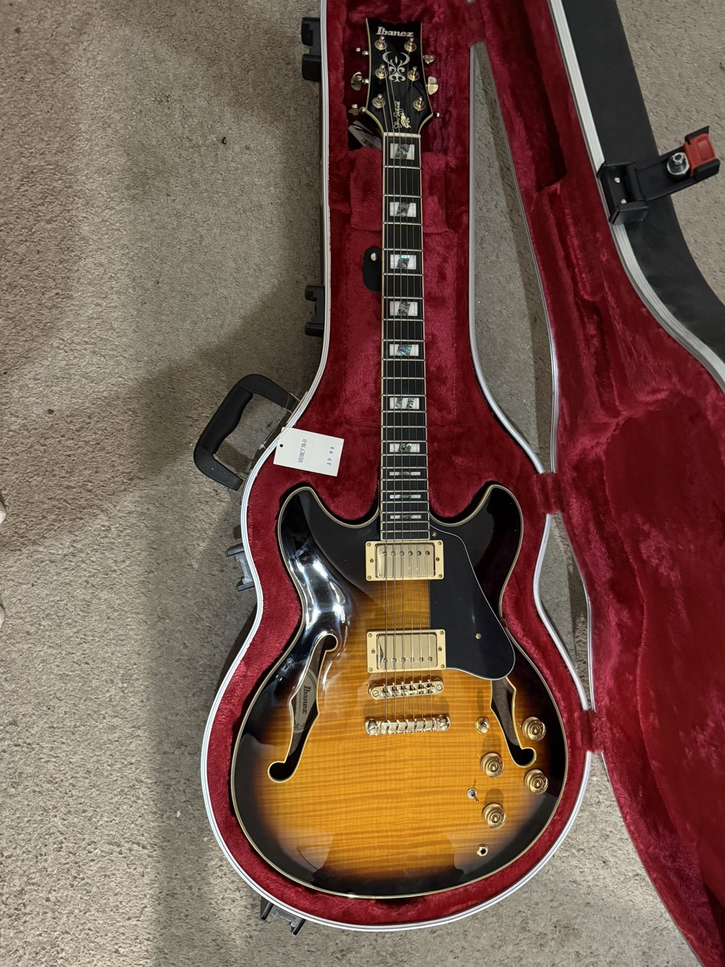 Guitar