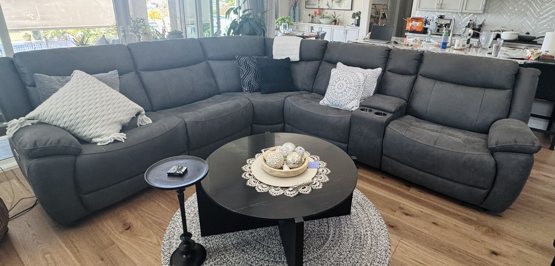 Leggett & platt Faux Leather L-shaped Sofa