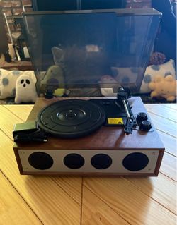 Vinyl Record Player with Built-In Speakers