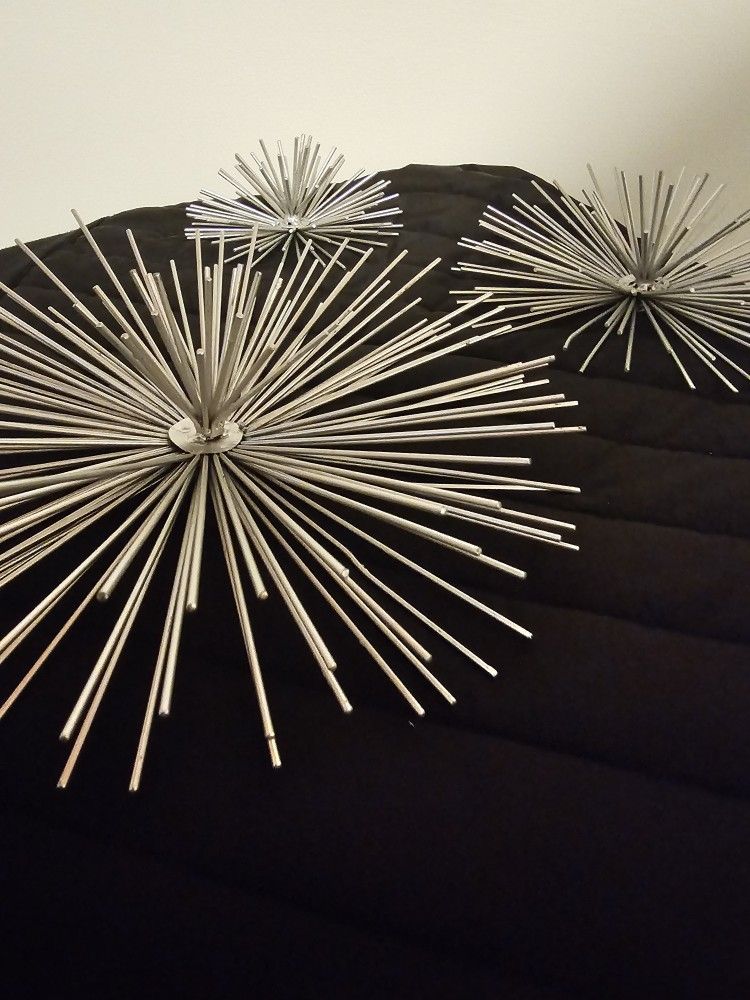 $25.00 - Modern Wall Art, Sea Urchins Sunbust Poms In 3D! Set Of (3)/Wall Or Tabletop Statement Decor/Like New - Lowest Price!