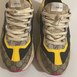 Gucci Mens Rhyton Sneakers