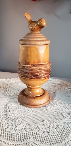 Hand Carved Wood Sculpture With Bird On Lid Very Detailed