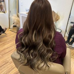 Hair extensions $300 18”