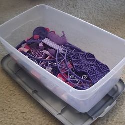 2 Lbs Sorted Purple/Pink LEGO Lot