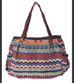 Note: This unique piece is meticulously crafted by hand, and it comes in various colors, sizes, and shapes, making each one distinct from the others. 