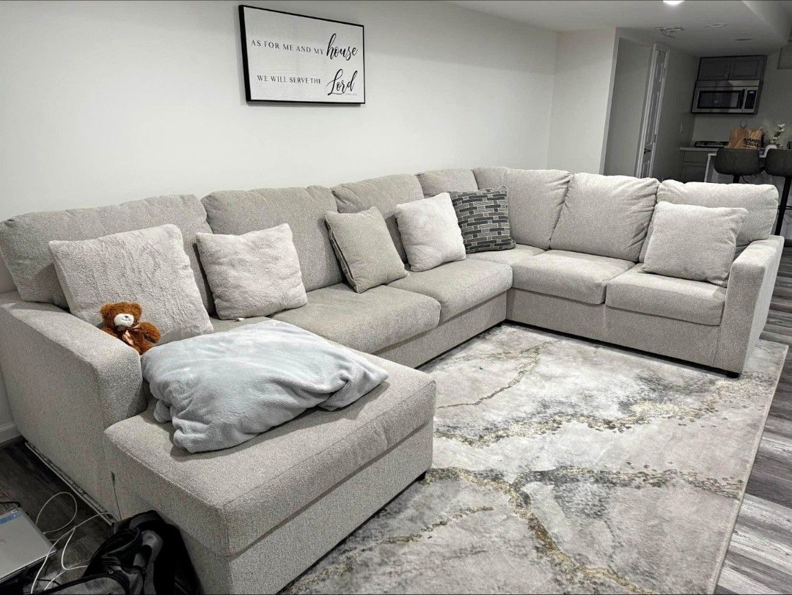 Sectional Couch
