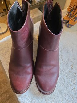 TOMS Brown Leather Tassel Ankle Boots Size 10