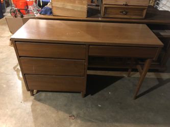 Mid century modern desk Stanley