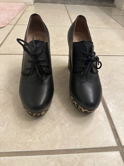 Women’s Black Leather Lace-Up Oxford Heels with Leopard Print – Size 240 / US 7–7.5