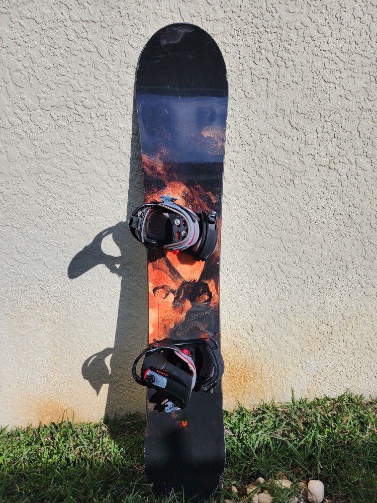 2001 Burton 152 Dragon Snowboard