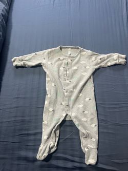 Baby Clothes sizes 0-6 months