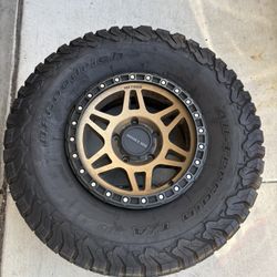 Method Wheel Set In Bronze Fit Toyota & BF Goodrich Tires. 