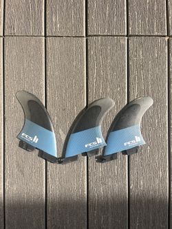 FCS2 Performer Small Tri Fins Set Surfing