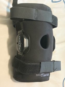 DONJOY Knee Brace w/ DryTex