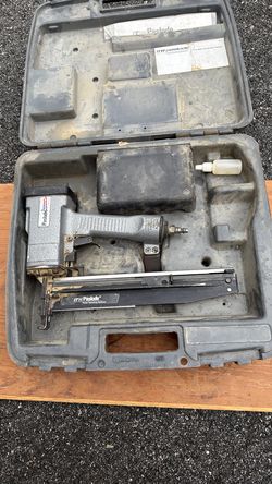 Pnuematic trim gun