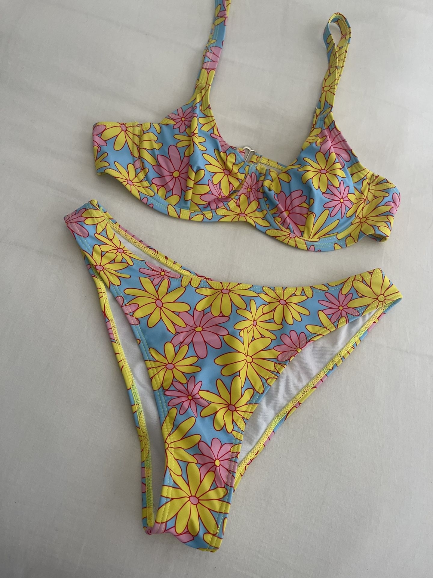 Shein Flower Power Bikini | Medium 